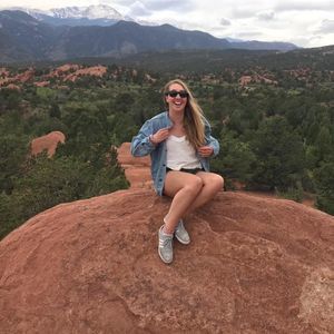 Meet your Posher, Eliza